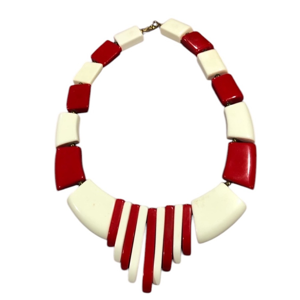 Vintage 1960’s Plastic Red and White Chunky Retro Statement Necklace